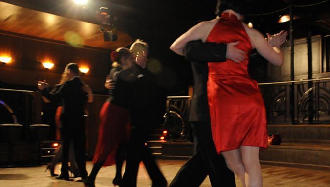 tango club